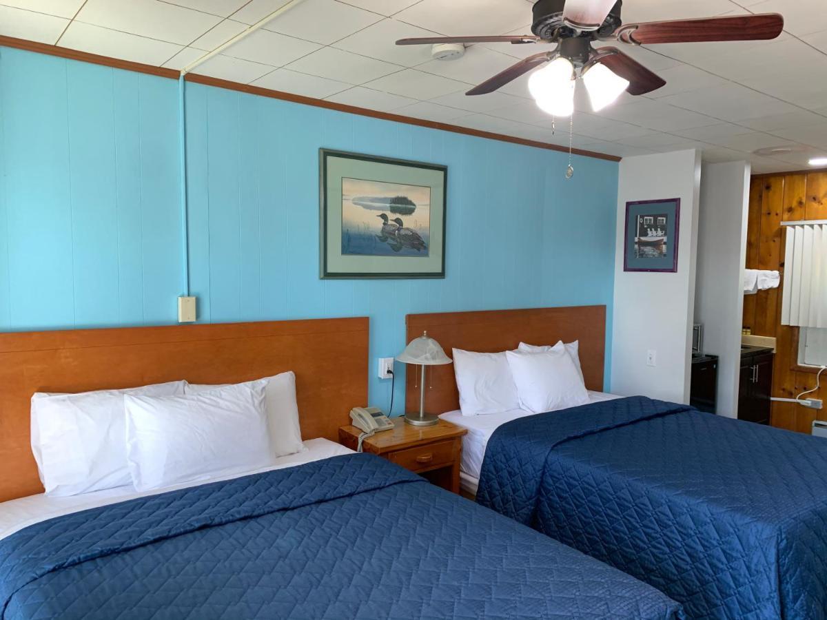 Town & Country Motel 패리사운드 외부 사진